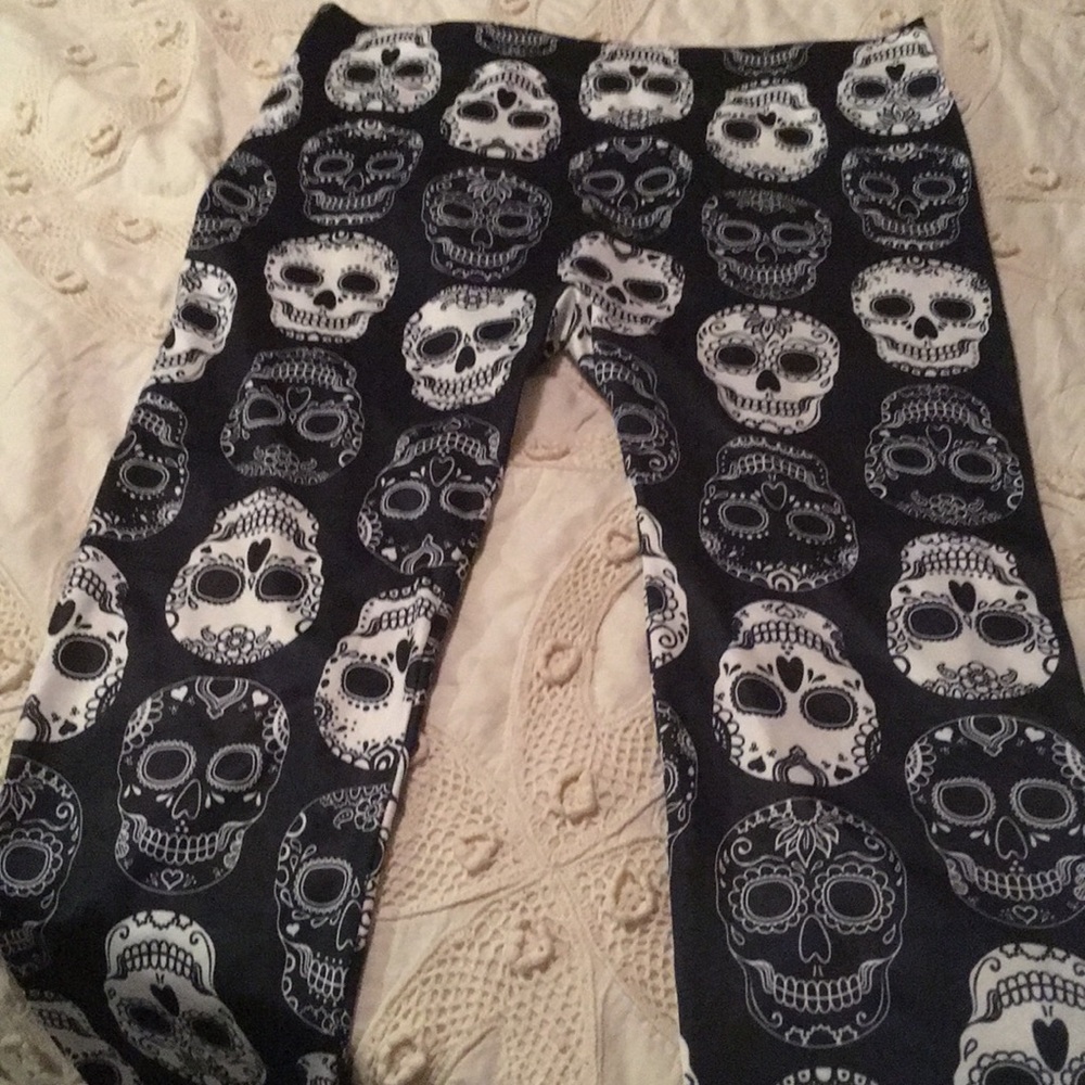Sugar skull leggings